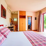 Art Kefalonia Pensjonat Dhavgáta