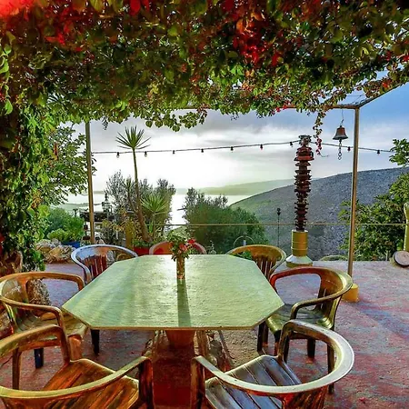Art Kefalonia 招待所 3*