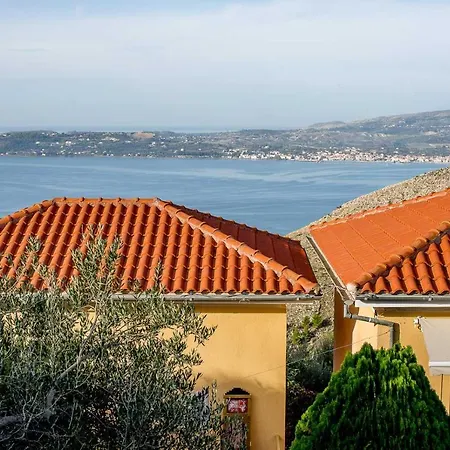 Konukevi Art Kefalonia 3*